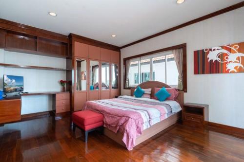 orchid pool villa phuket