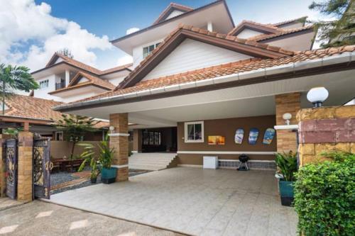 orchid pool villa phuket