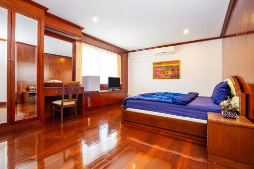 orchid pool villa phuket