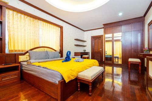 orchid pool villa phuket