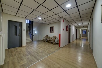 Delfini Hotel,Patras>>Kastellocampos,2 star