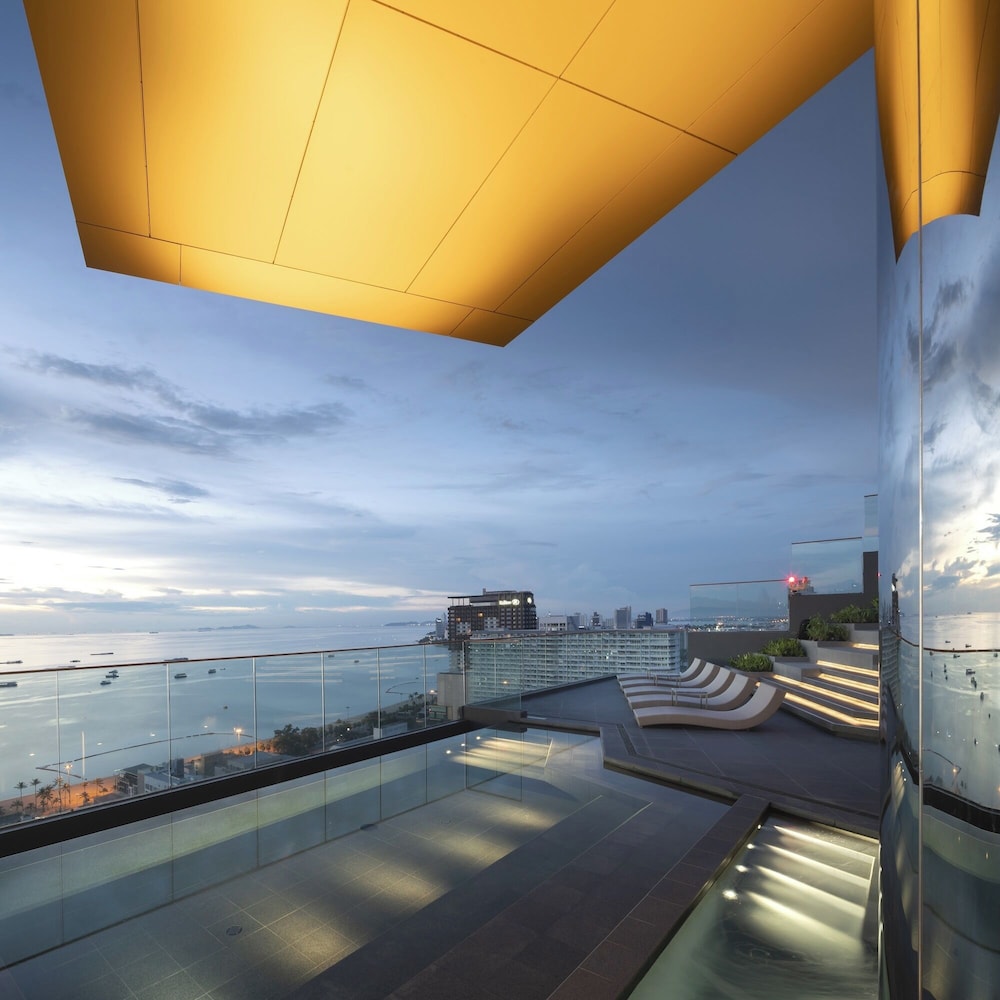 the edge central pattaya
