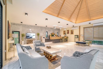 rawayana central park villas