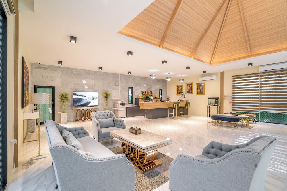 rawayana central park villas