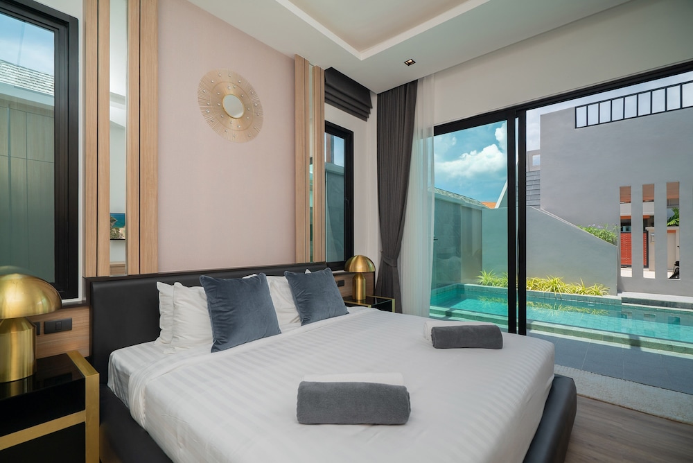 rawayana central park villas