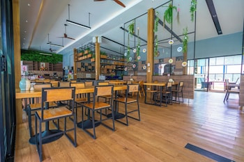 rawayana central park villas