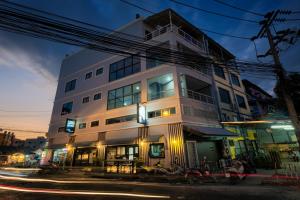 patong holiday dream hotel