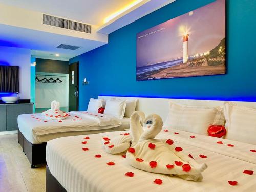 lighthouse hotel