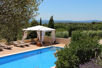 La Petite Auberge,Saint-Tropez>>Brignoles,3 star
