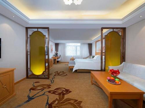 vienna hotel jilin dunhua high speed railway station