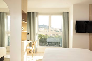 staybridge suites malaga an ihg hotel