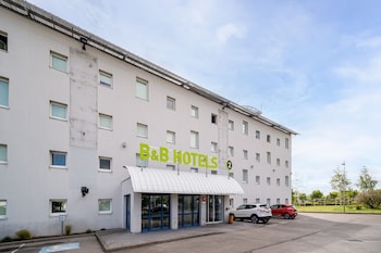 bandb hotel calais terminal cite de leurope 2 etoiles