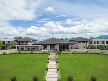 holiday inn and suites batangas limapark by ihg