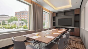 voco stockholm kista an ihg hotel