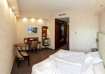 bastya conference and wellness hotel