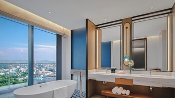 hotel indigo yantai golden coast an ihg hotel