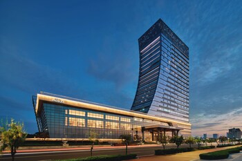 hotel indigo yantai golden coast an ihg hotel