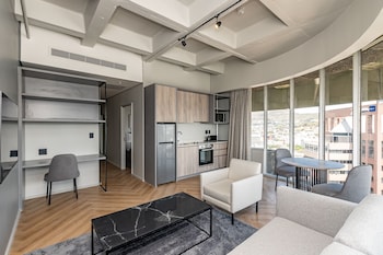 one thibault residence