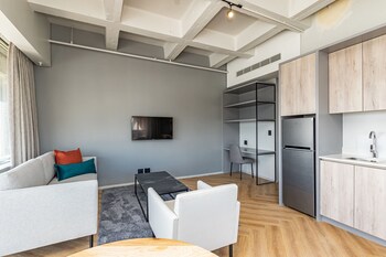 one thibault residence