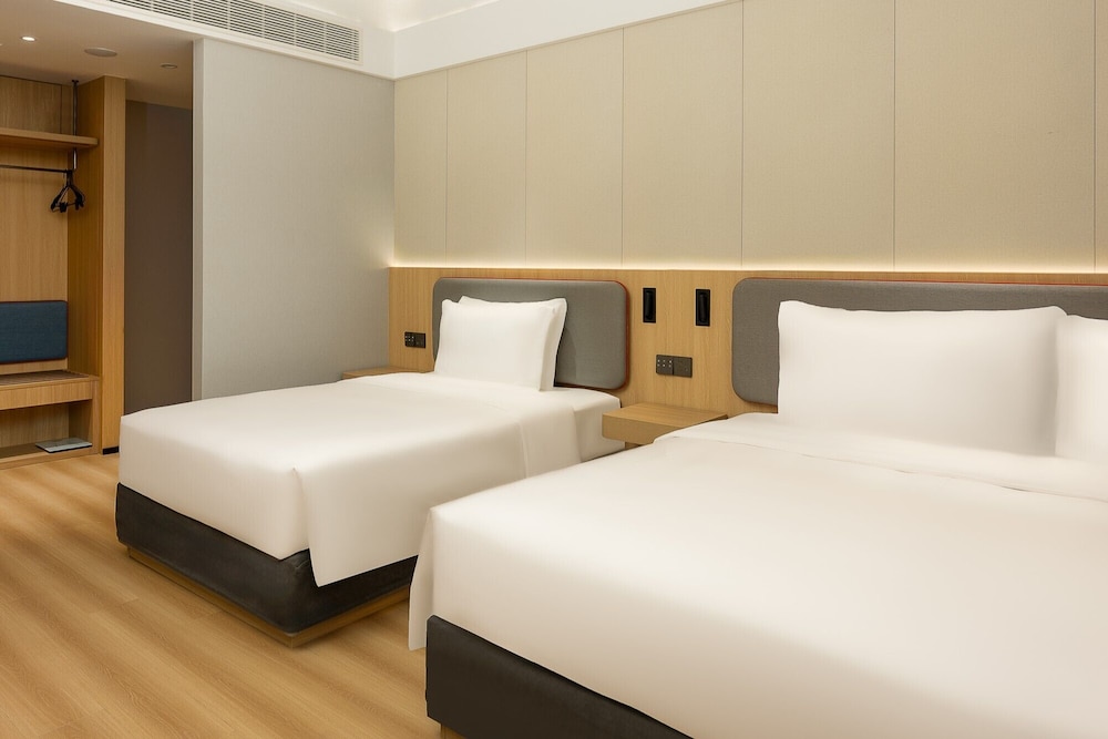 holiday inn express nanjing xianmen an ihg hotel