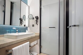 holiday inn express suzhou east taihu an ihg hotel