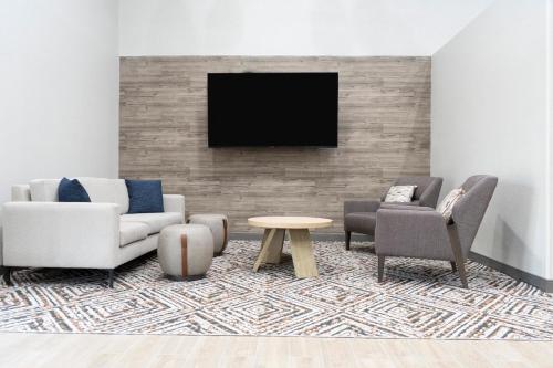candlewood suites wichita northwest by ihg