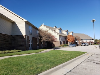 candlewood suites wichita northwest by ihg