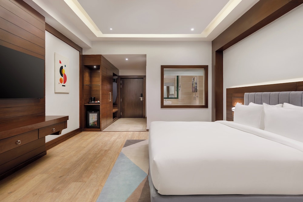 holiday inn resort kathmandu burhanilkantha an ihg hotel