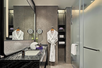 crowne plaza shanghai snow world an ihg hotel