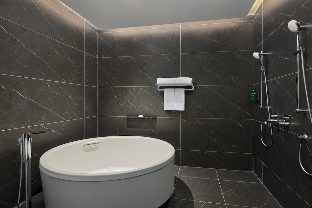 crowne plaza shanghai snow world an ihg hotel