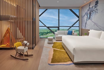 crowne plaza shanghai snow world an ihg hotel