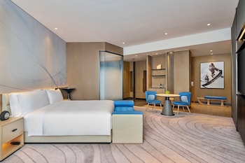 crowne plaza shanghai snow world an ihg hotel
