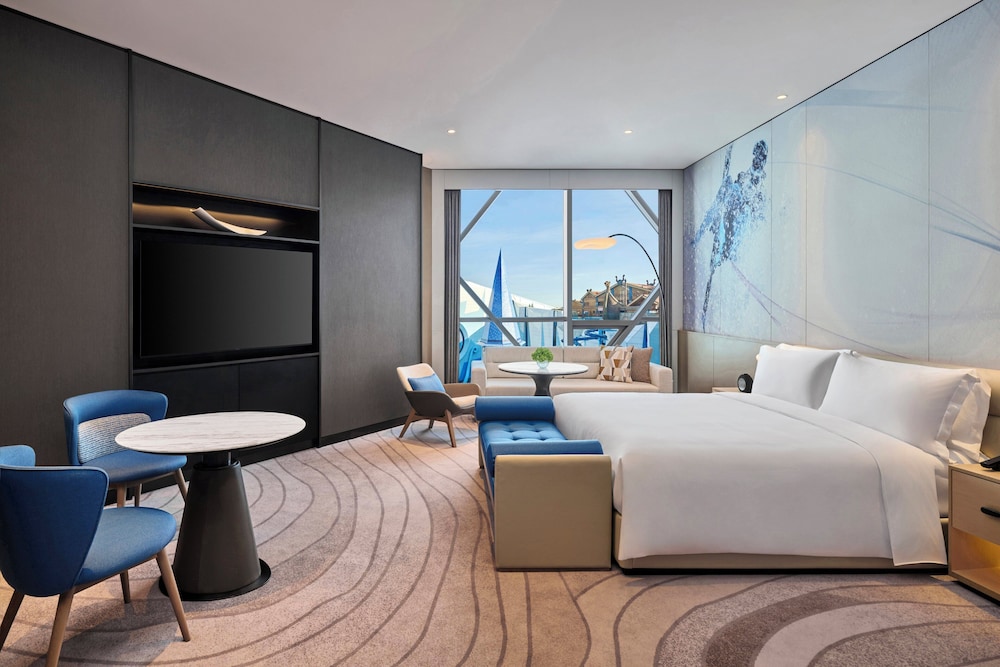 crowne plaza shanghai snow world an ihg hotel