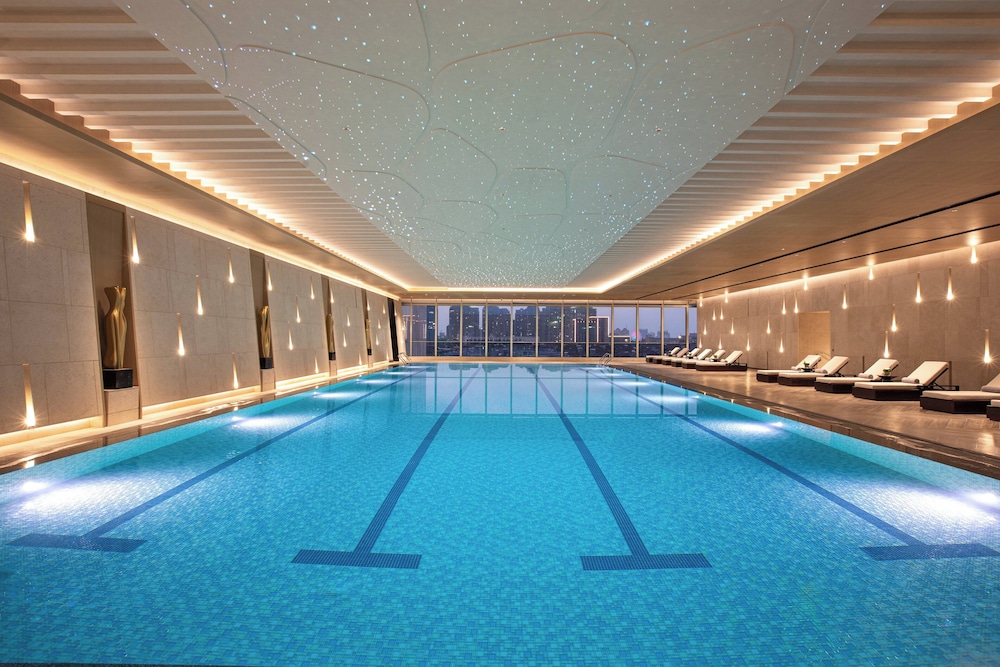 hualuxe haining an ihg hotel