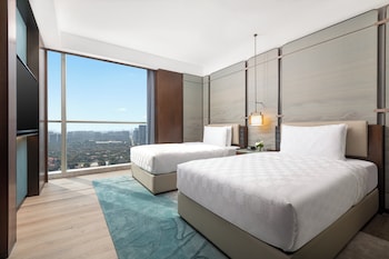 hualuxe haining an ihg hotel