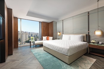 hualuxe haining an ihg hotel