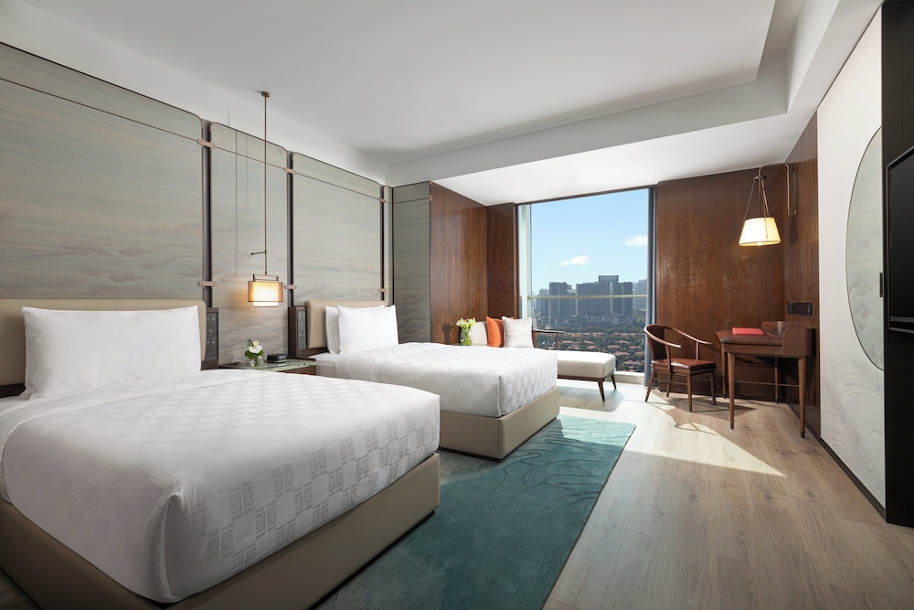 hualuxe haining an ihg hotel