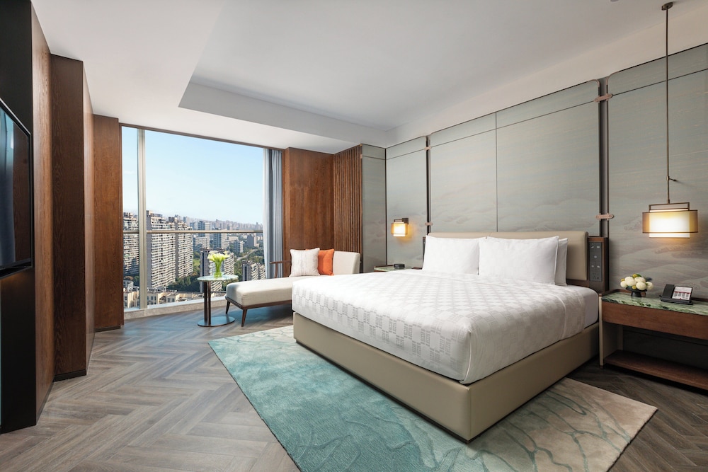 hualuxe haining an ihg hotel
