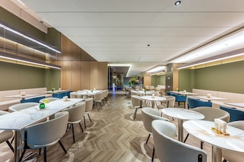 holiday inn express shanghai jingan temple