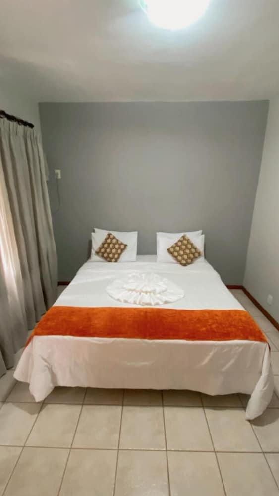 vila francesa hotel