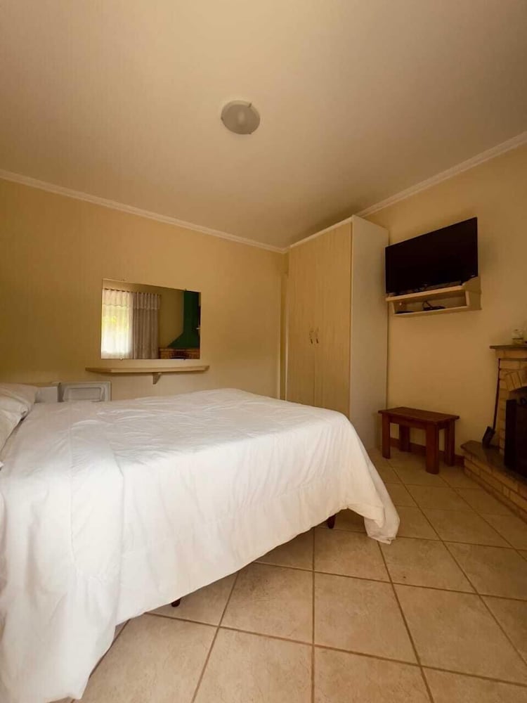 vila francesa hotel