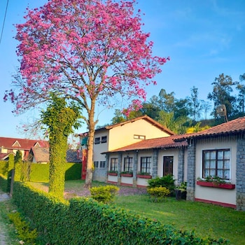 vila francesa hotel