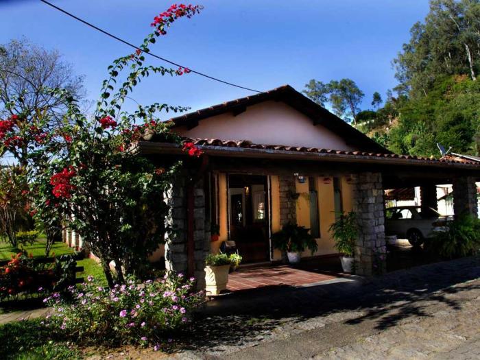 vila francesa hotel