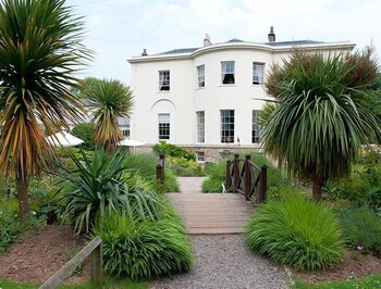 Owston Hall Hotel,Doncaster>>Carcroft,3 star