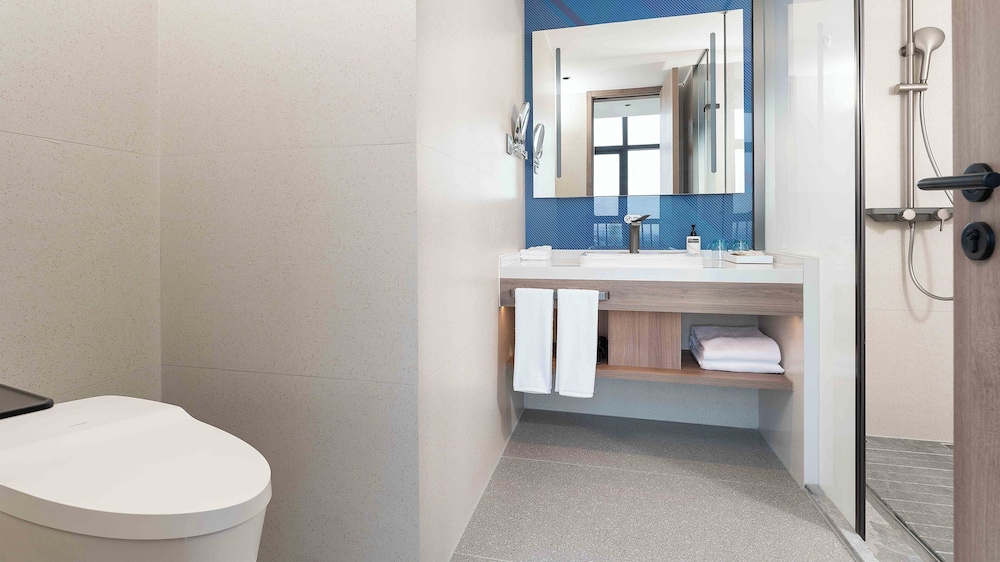 holiday inn express foshan new city an ihg hotel