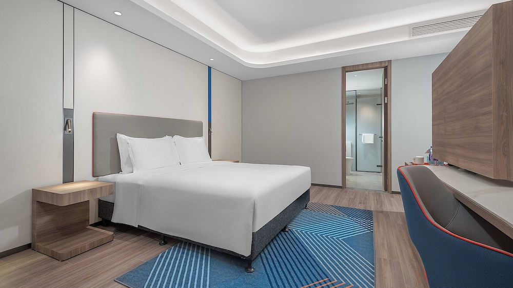 holiday inn express foshan new city an ihg hotel