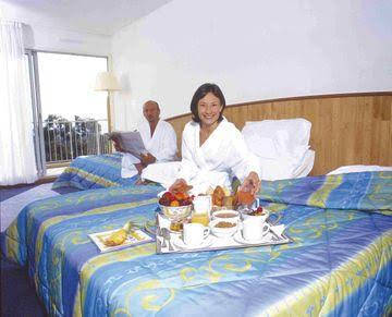 hotel and spa baie des anges by thalazur