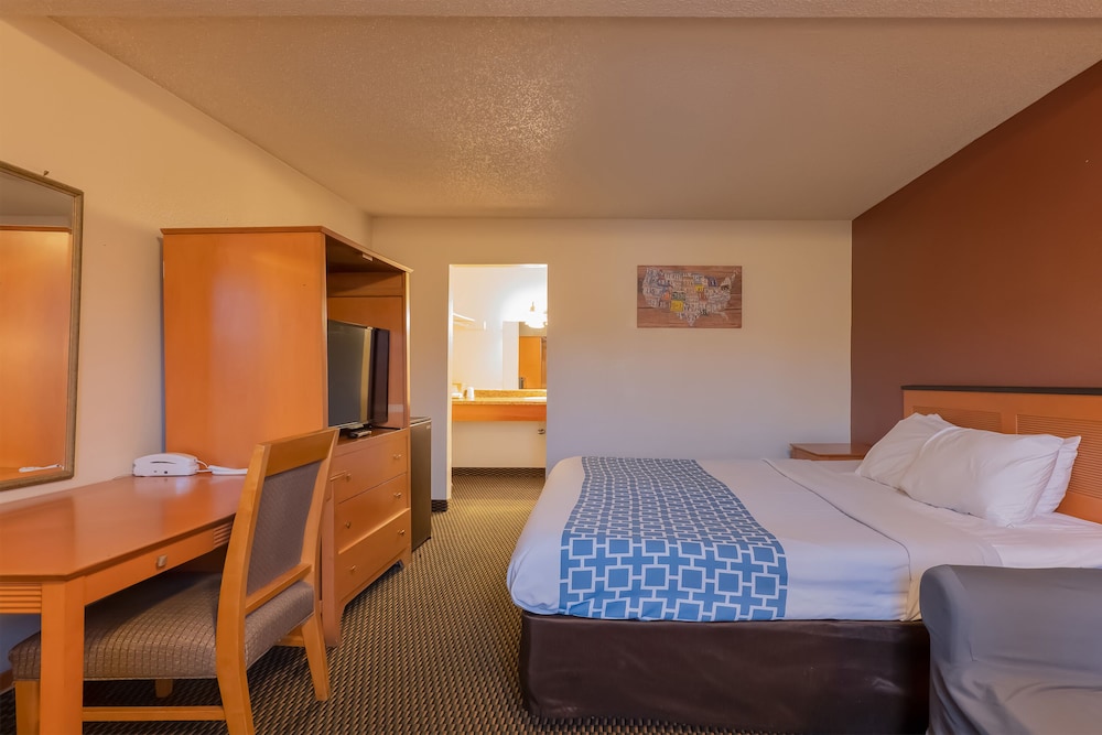 oyo hotel chehalis i 5 south
