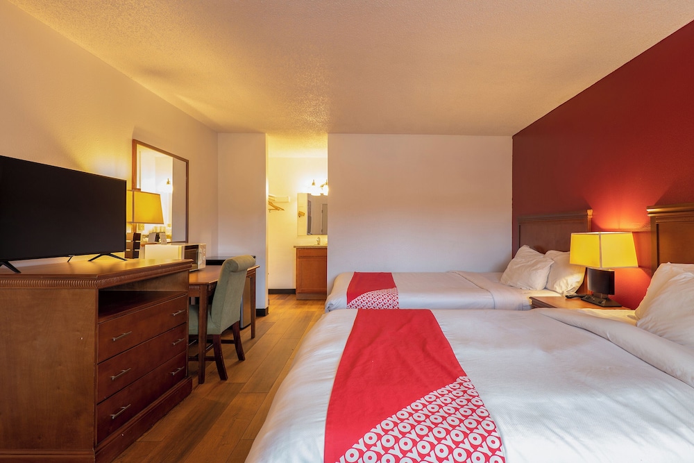 oyo hotel chehalis i 5 south