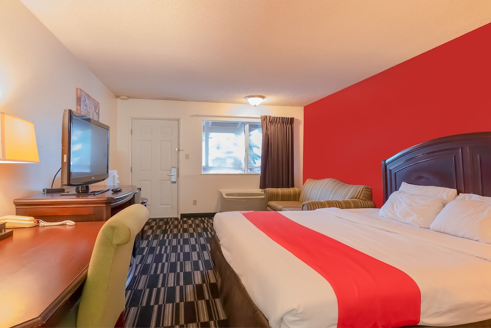 oyo hotel chehalis i 5 south